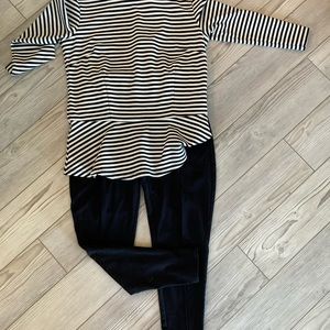 Anne Taylor very cute peplum knit top. Size M. Great condition!